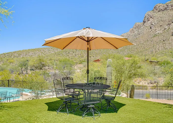 Ferienhaus Retreat W/ Pool & Breathtaking Views!