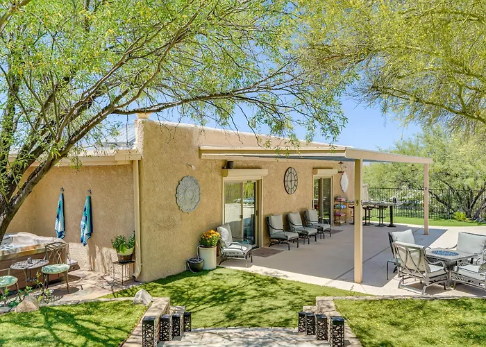 Retreat W/ Pool & Breathtaking Views! Ferienhaus